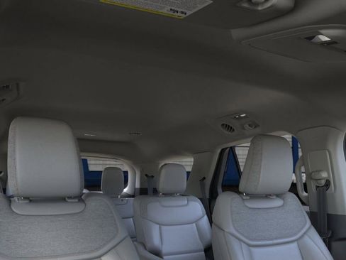 New 2026 Ford Explorer Active image 4