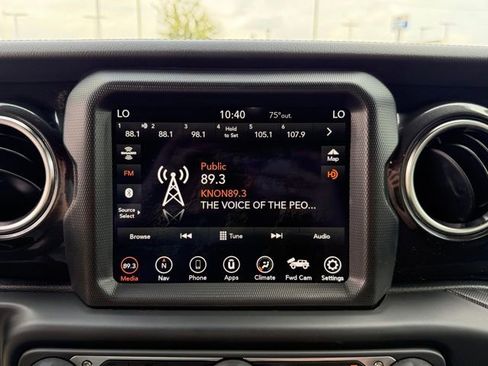 Used 2021 Jeep Wrangler Unlimited Rubicon w/ Trailer Tow Package image 16