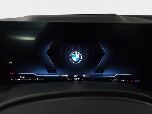 New 2026 BMW X5 xDrive40i w/ M Sport Package image 19