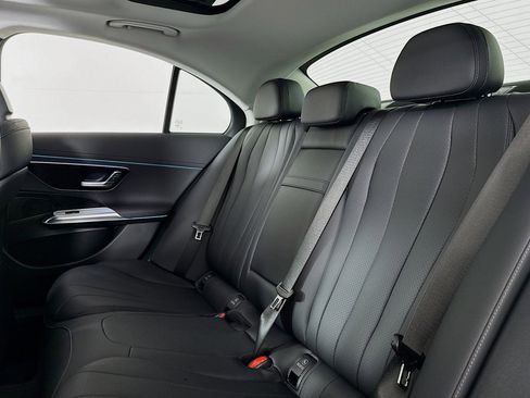 New 2026 Mercedes-Benz E 350 Sedan image 7