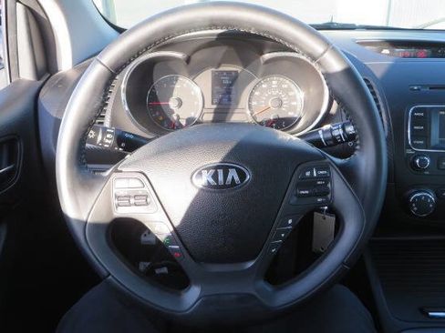 Used 2016 Kia Forte Koup EX image 38