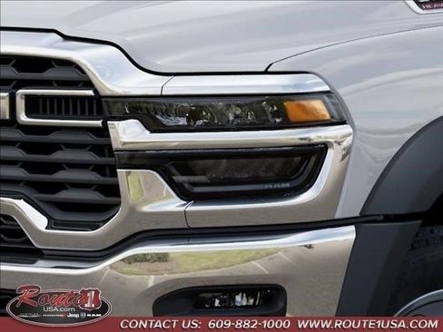 New 2026 RAM 5500 Tradesman w/ Chrome Appearance Group AWD/4WD image 11
