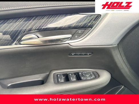 Certified 2024 Cadillac XT6 Premium Luxury w/ LPO, Floor Liner Package AWD/4WD image 13
