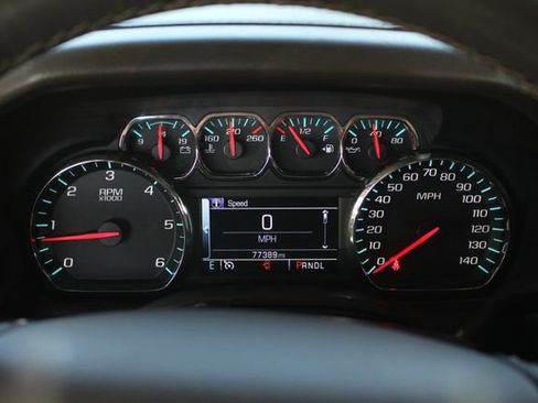 Used 2018 Chevrolet Tahoe LT image 14