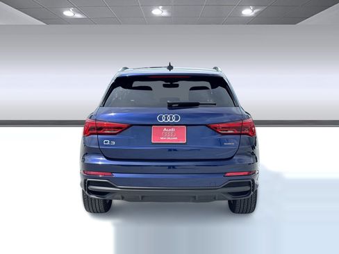 Certified 2025 Audi Q3 2.0T Premium AWD/4WD image 9