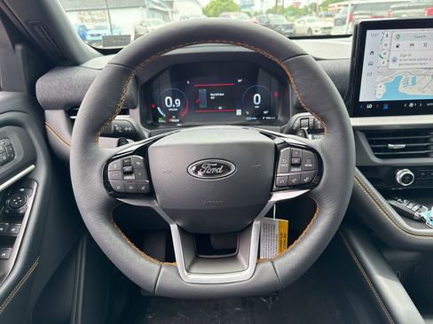 New 2026 Ford Explorer Tremor AWD/4WD image 31