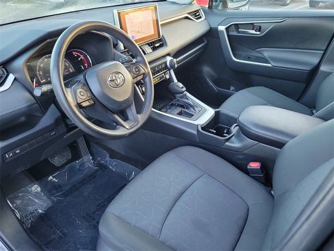 Used 2024 Toyota RAV4 XLE image 14