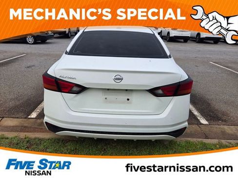 Used 2020 Nissan Altima 2.5 S FWD image 9