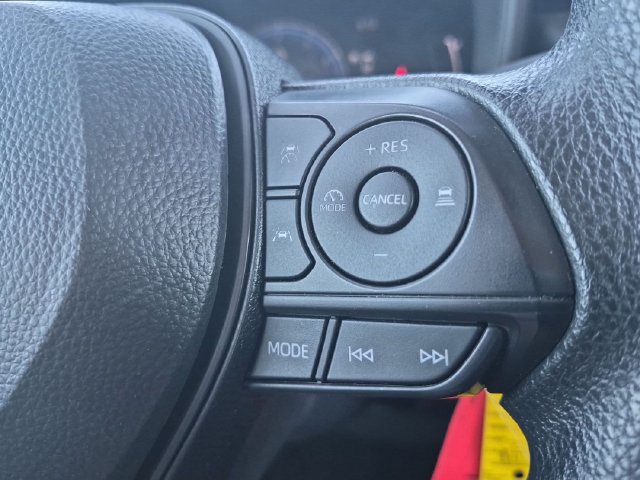 Used 2026 Toyota Corolla LE FWD image 23