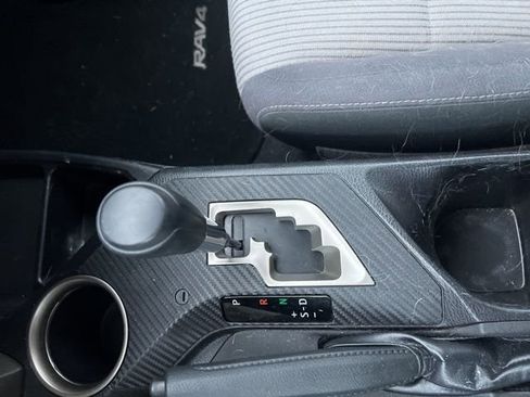 Used 2015 Toyota RAV4 XLE image 12