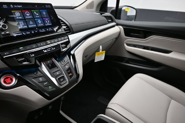 New 2027 Honda Odyssey Touring image 33