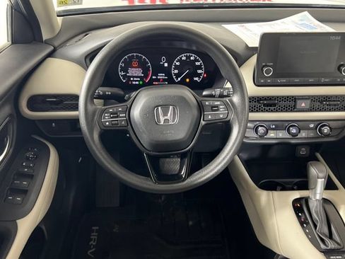 Used 2024 Honda HR-V LX image 13