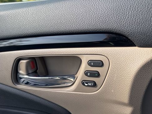 Used 2018 Honda Ridgeline RTL-E image 16