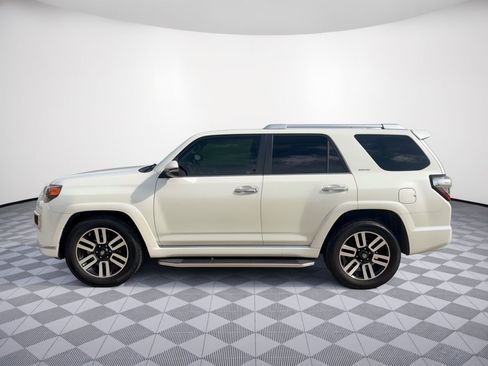 Used 2017 Toyota 4Runner Limited RWD image 2