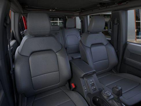 New 2025 Ford Bronco Big Bend w/ Black Diamond Package image 10