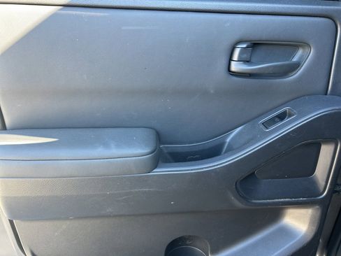 Used 2022 Nissan Frontier S w/ Technology Package image 13