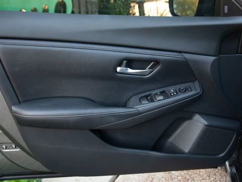 Used 2022 Nissan Sentra SV image 23