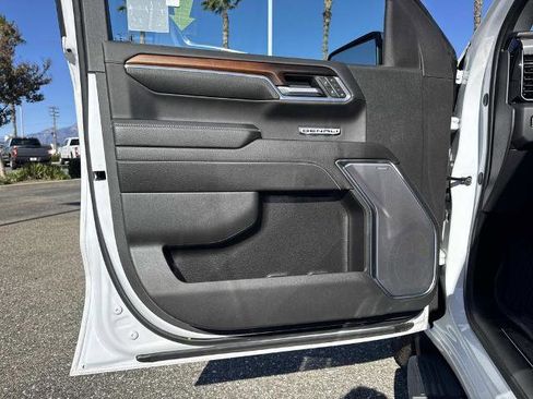Used 2024 GMC Sierra 1500 Denali w/ Technology Package image 17