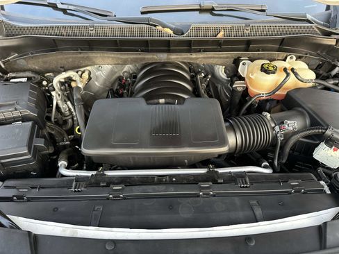 Certified 2022 Chevrolet Suburban Premier image 12