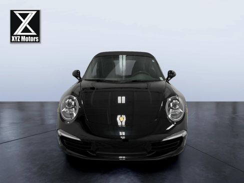 Used 2015 Porsche 911 Carrera 4S AWD/4WD image 9