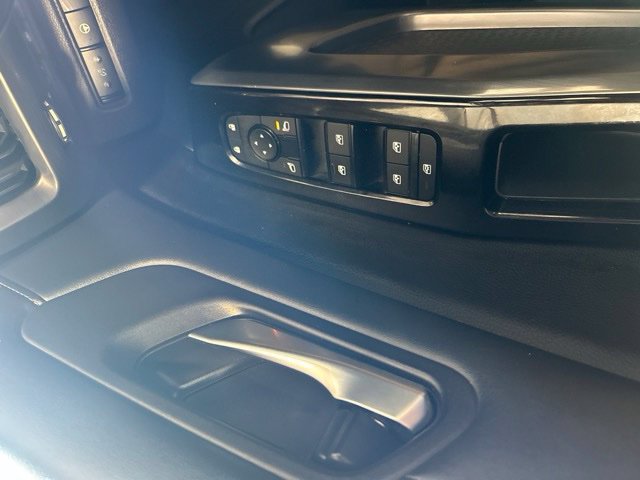 Used 2024 Nissan Pathfinder SL AWD/4WD image 25