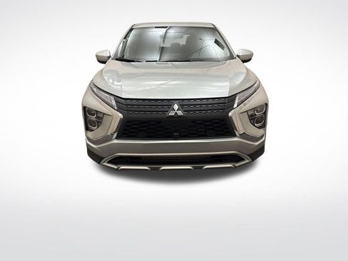 Used 2026 Mitsubishi Eclipse Cross SE image 2