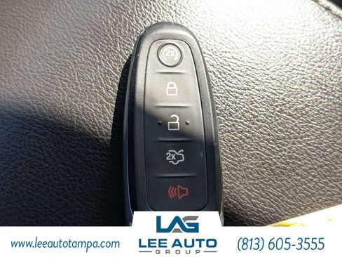Used 2013 Ford Flex Limited FWD image 28