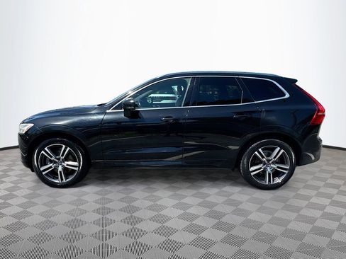 Used 2018 Volvo XC60 T6 Momentum w/ Vision Package image 9