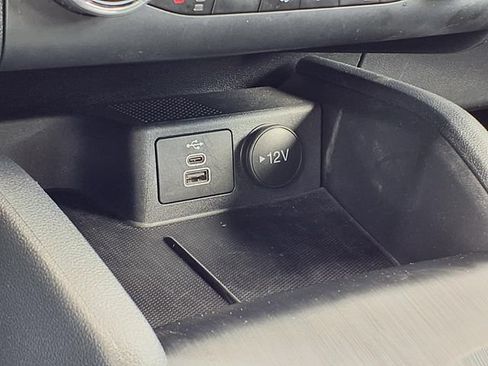 Used 2025 Ford Escape ST-Line Select AWD/4WD image 14