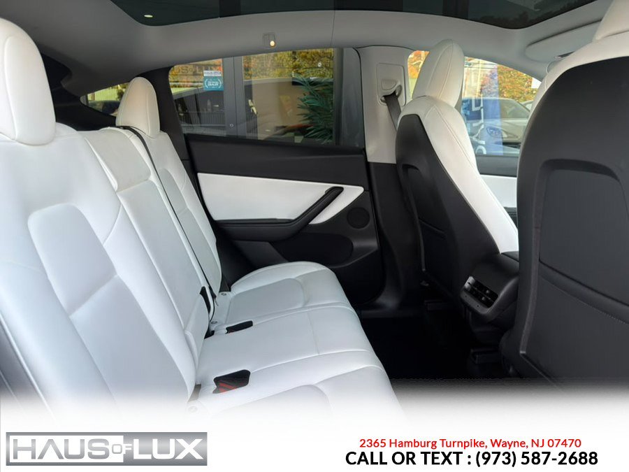 Used 2022 Tesla Model Y Long Range AWD/4WD image 13
