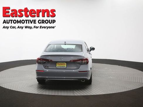 Used 2025 Honda Civic Sport image 37