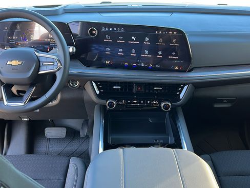 New 2026 Chevrolet Suburban LS w/ LPO, Get Active Package image 17