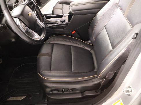 Used 2020 Chevrolet Blazer Premier w/ Driver Confidence II Package FWD image 11