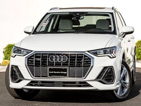 Used 2019 Audi Q3 2.0T Premium Plus AWD/4WD image 1