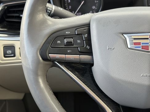 Used 2020 Cadillac XT6 Premium Luxury image 18