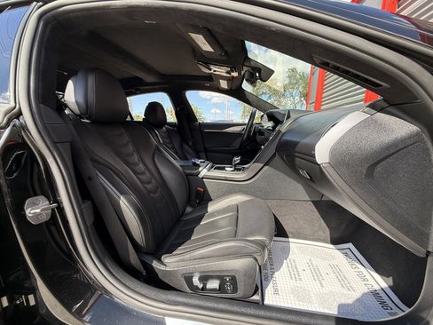 Used 2022 BMW M850i Gran Coupe xDrive M850i xDrive Gran Coupe w/ M Carbon Exterior Package image 16