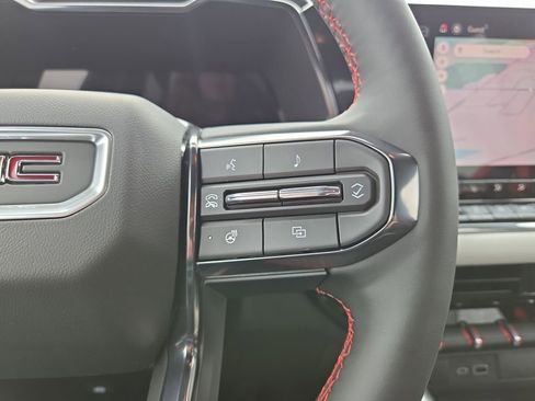 New 2026 GMC Canyon AT4X w/ LPO, Black Badging Package AWD/4WD image 21