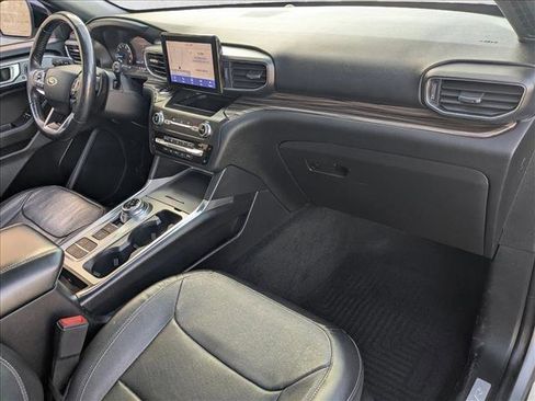 Used 2020 Ford Explorer Limited image 25