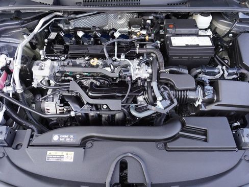 Used 2024 Toyota Corolla LE image 21