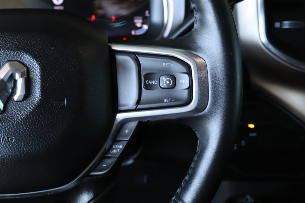 Used 2024 RAM 2500 Laramie AWD/4WD image 24
