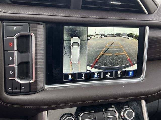 Used 2022 GMC Yukon Denali AWD/4WD image 22