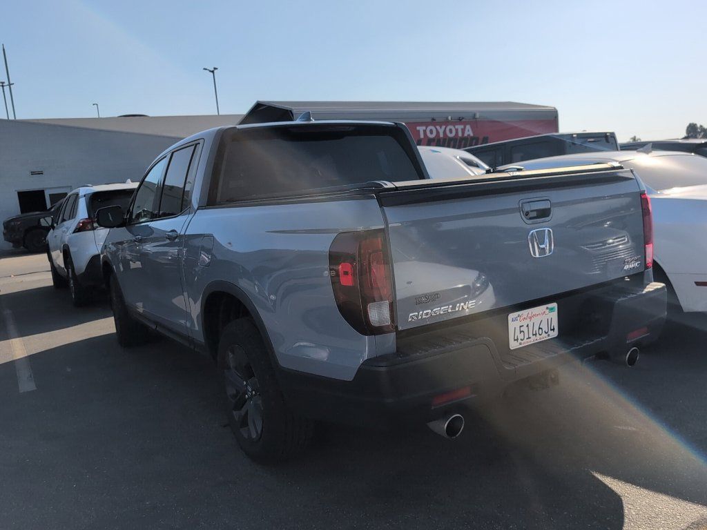 Used 2023 Honda Ridgeline Sport image 5