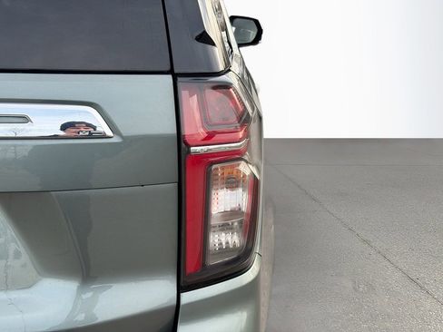 Used 2024 Chevrolet Tahoe LT image 12