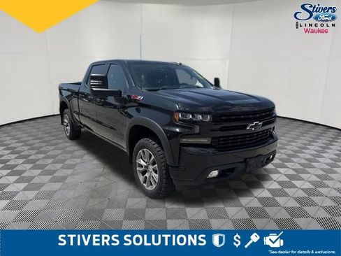 Used 2020 Chevrolet Silverado 1500 RST AWD/4WD image 3