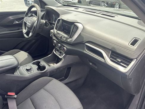 Used 2023 GMC Terrain SLE w/ Driver Convenience Package FWD image 27