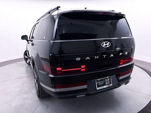 Used 2024 Hyundai Santa Fe Limited FWD image 4