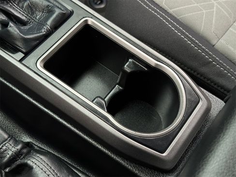 Certified 2020 Toyota Tacoma TRD Sport image 35