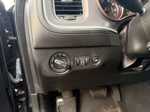 Used 2021 Dodge Charger SXT w/ Plus Group RWD image 15