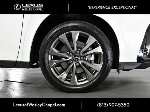 Used 2023 Lexus UX 250h F Sport image 5