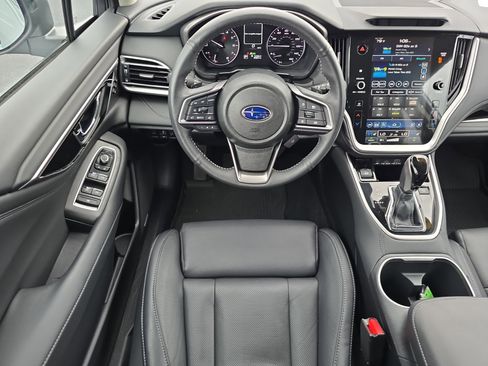 Used 2025 Subaru Outback Touring image 12
